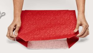 How to Wrap a Gift for Christmas Like a Pro